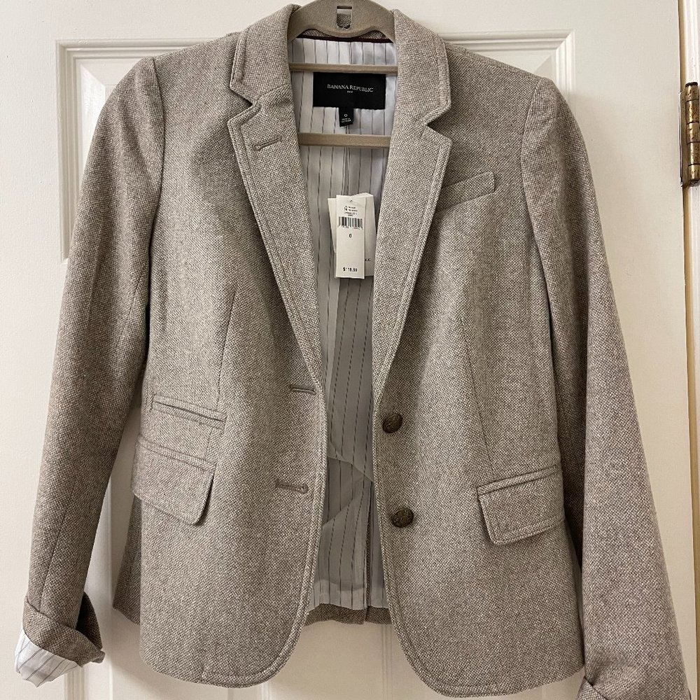 Banana Republic Herringbone Blazer- Never Worn